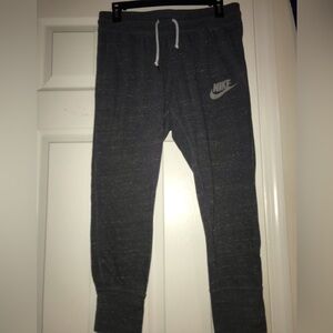 womens Nike joggers... Bundle and save!!